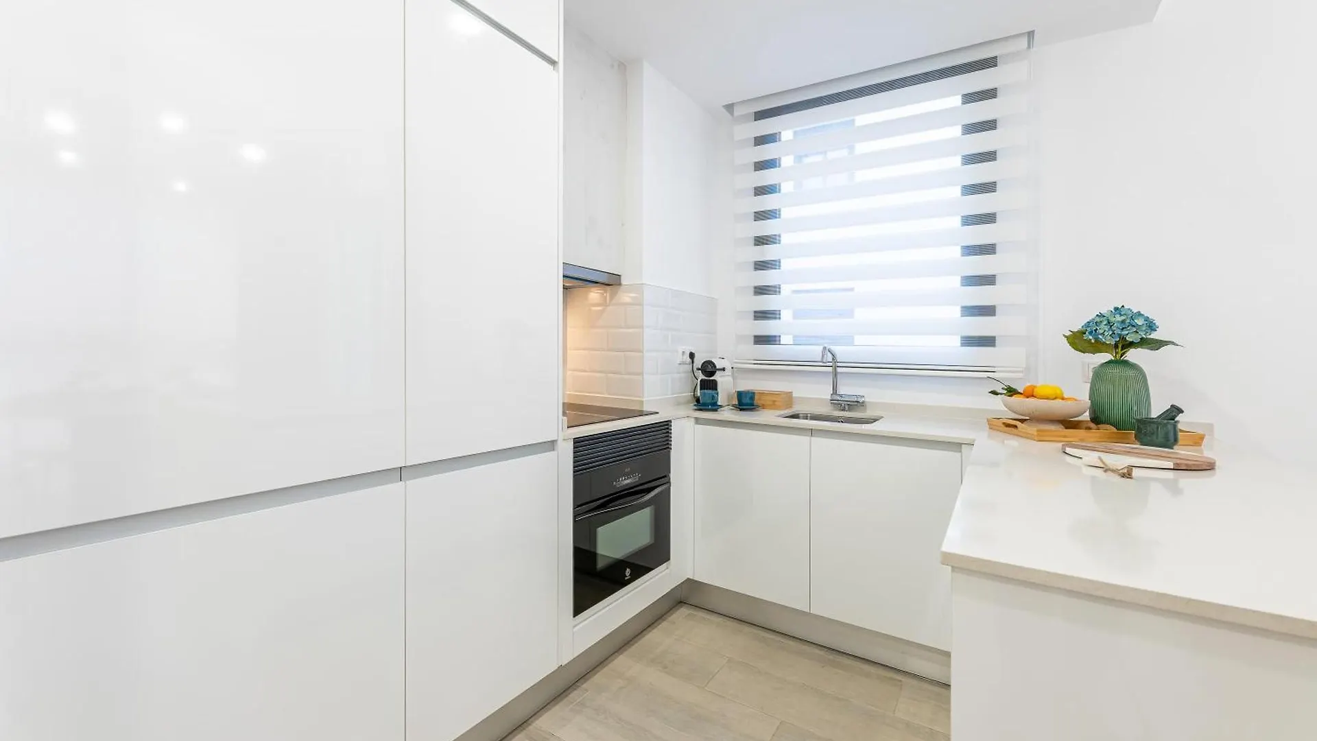 Vivendos - Ma18 - Perchel Apartment Malaga
